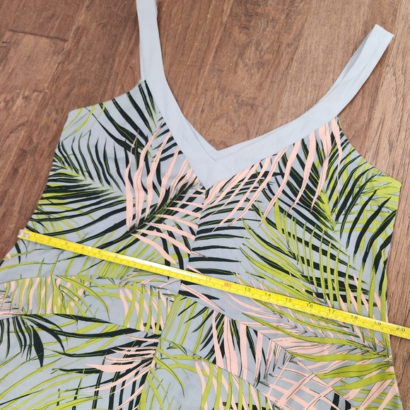 A LA PLAGE tropical print jumpsuit - Picture 9 of 10